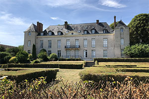 Château de Louveciennes - 300x200