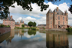 Château de Bellegarde - 300x200