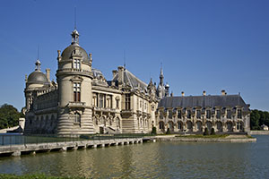 Le château de chantilly - 300x200