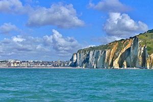 Dieppe_et_ses_falaises_ouest - 300x200
